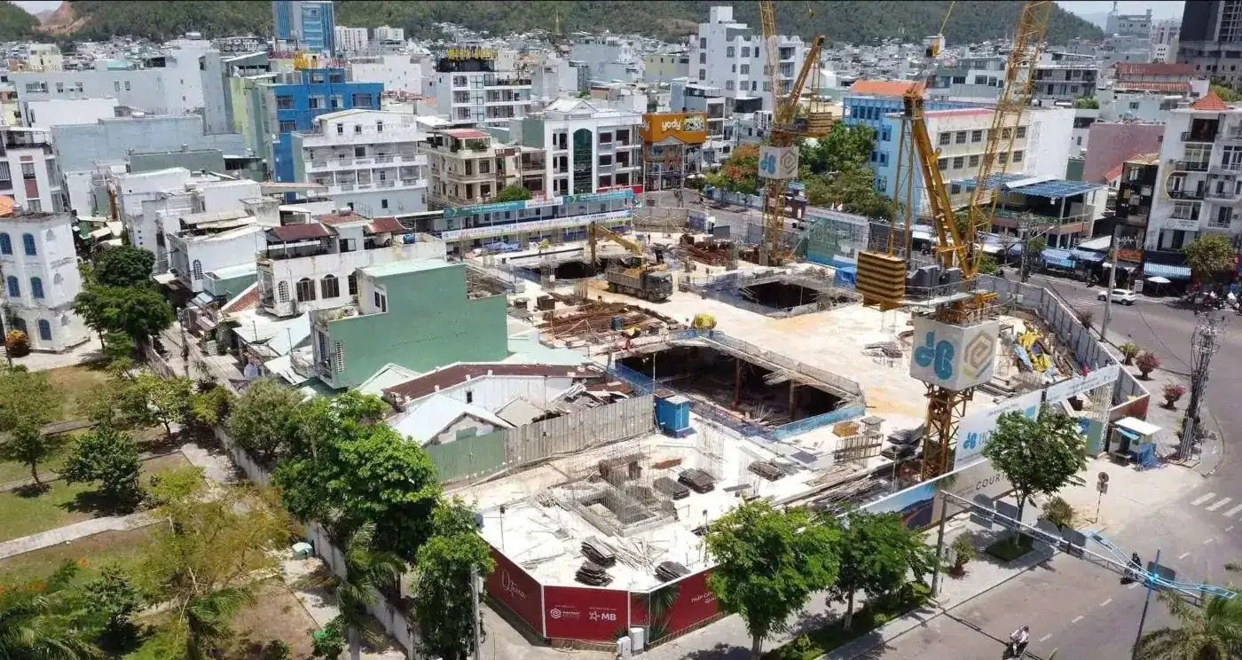 Toàn cảnh công trường thi công tầng hầm